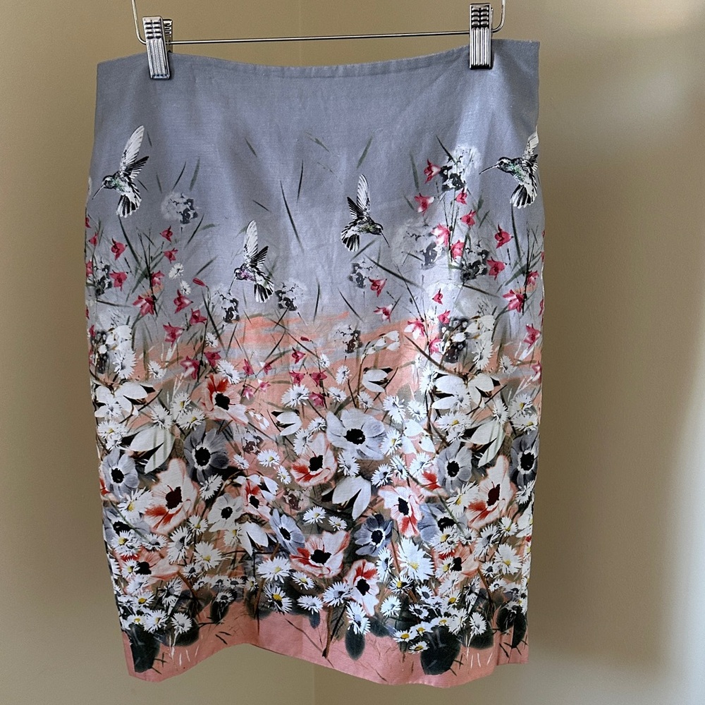 Talbots Floral Hummingbird Pencil Skirt Size 10 Cotton Linen Lined - Picture 2 of 7